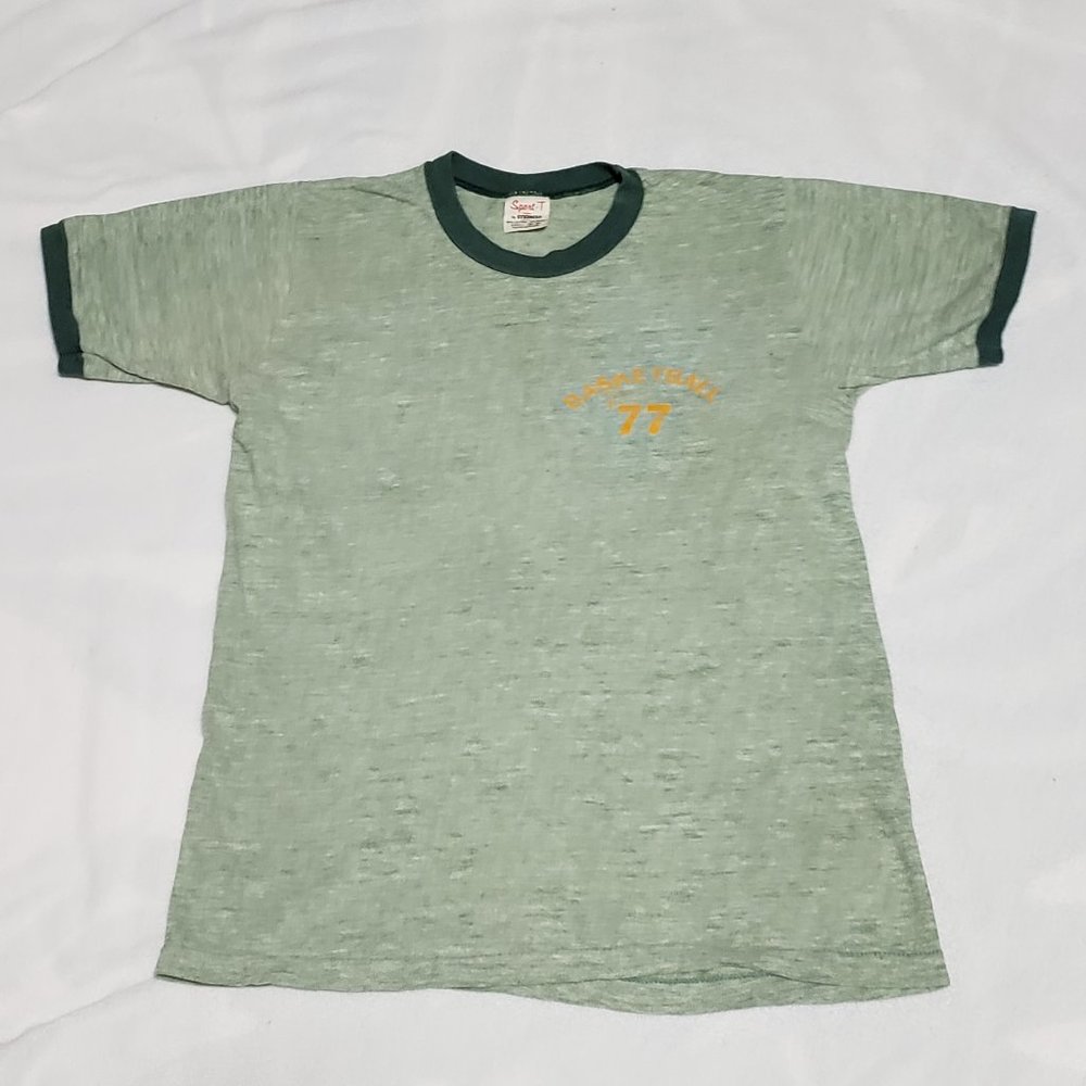 Vintage Basketball '77 Tshirt
